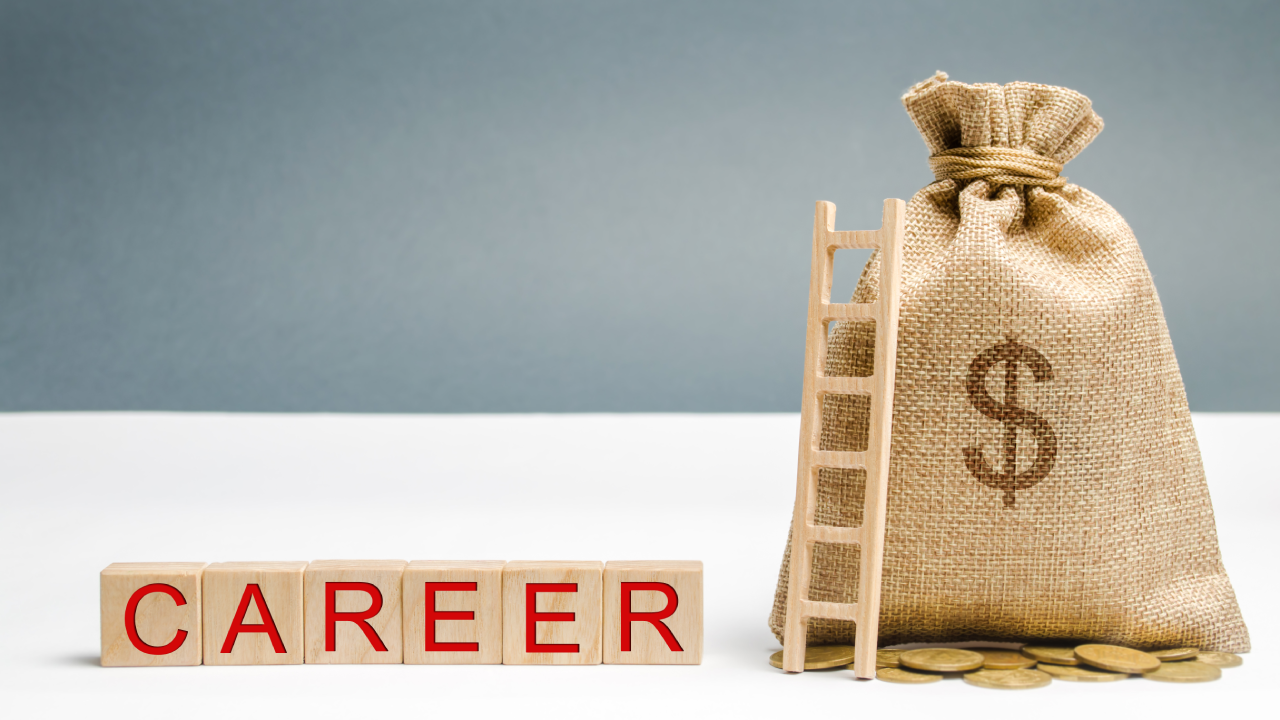 High Income Skills UK 2025: Top 10 to Learn Now