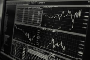 ETF vs Stocks Which Is Better Image
